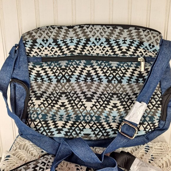 NWT Canyon Sky Southwest Inspiration Denim Crossbody, Pouch, & Small Crossbody - Picture 2 of 8